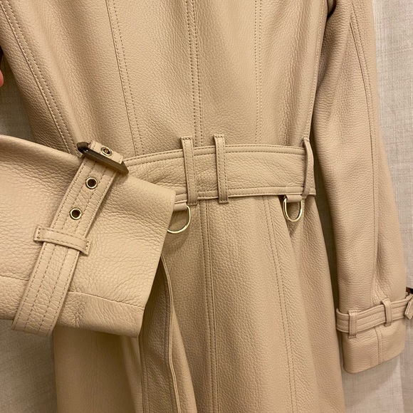 Burberry London beige cream leather trench coat - Picture 6 of 13